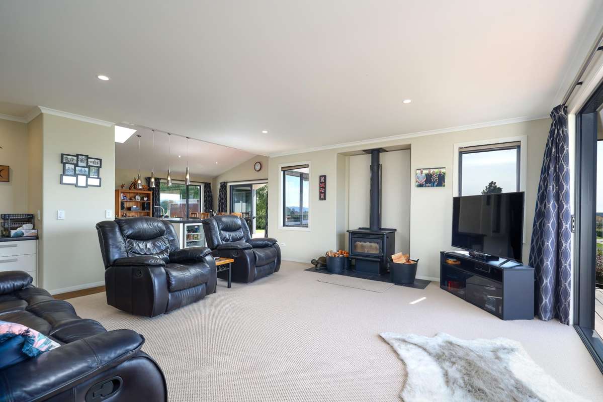 131 Ridgeview Road_2