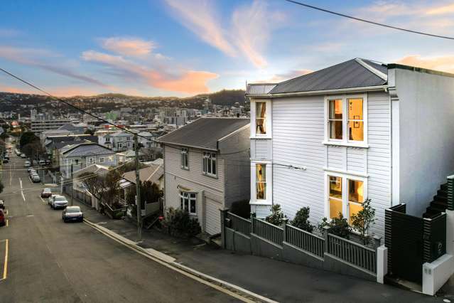 Classic Villa, Prime Location!