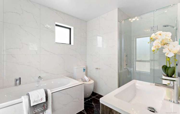 27 Laquinta Place Flat Bush_13