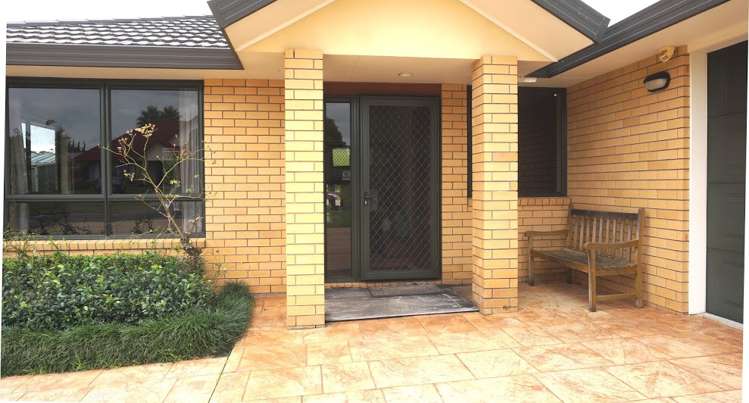 6 Crannog Fen Wattle Downs_1