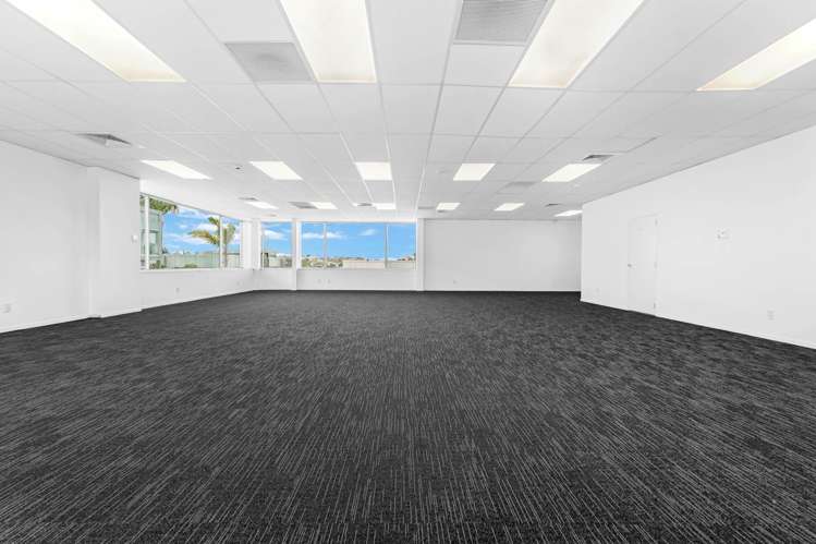 Unit 4/49 Apollo Drive Rosedale_7