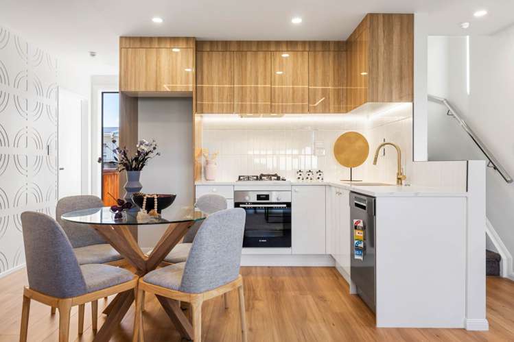1/136 Penrose Road_5