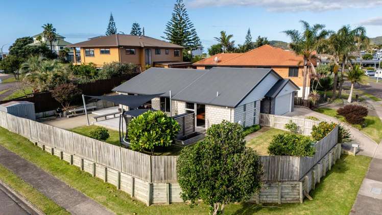 20 Fishermans Drive Coastlands_23