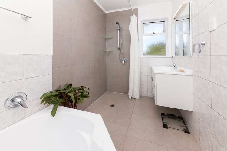 923 Riverslea Road South Akina_8