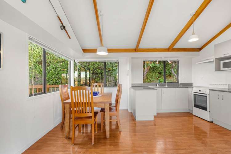 2 Heather Street Mangawhai Heads_10