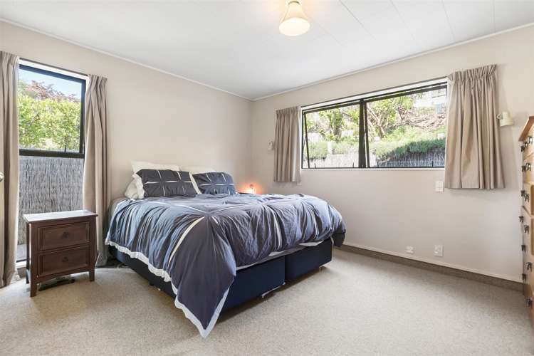 16a Wynyard Crescent Fernhill/Sunshine Bay_7