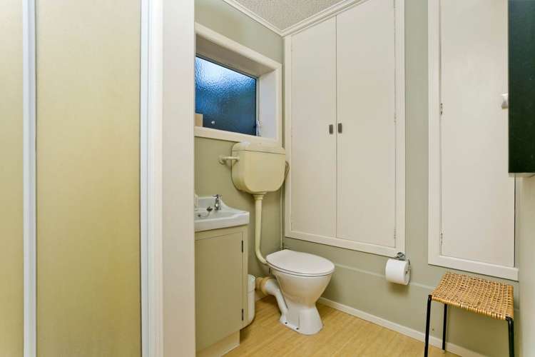 2/213 Lake Road Belmont_20