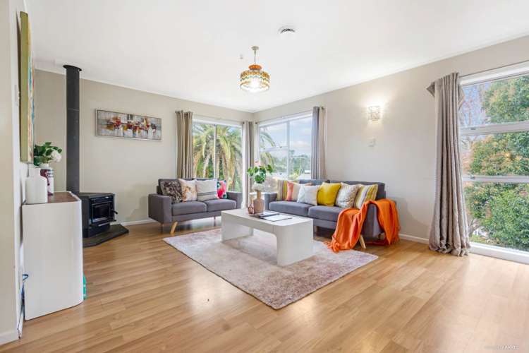 19 Tagor Street Glen Eden_4