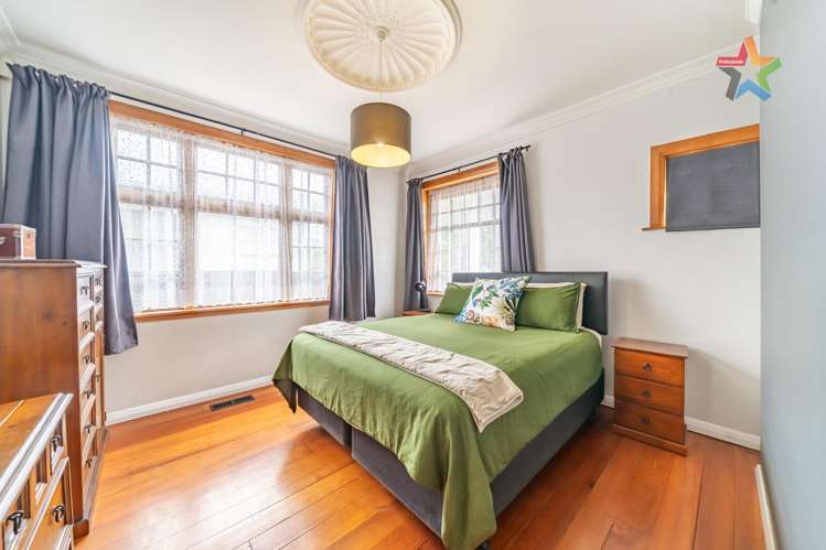 50 Kebbell Grove Epuni_11
