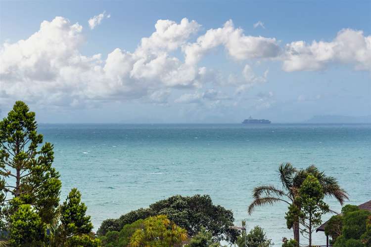 2/14 Bournemouth Terrace Murrays Bay_6