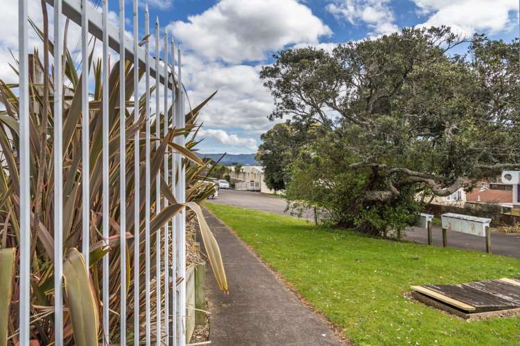 5/242 Great North Road Henderson_7