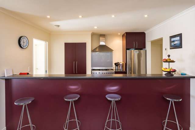 8 Vorbach Place Renwick_2