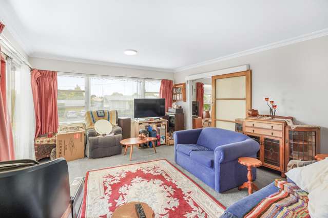 24 Springfield Crescent Enderley_4