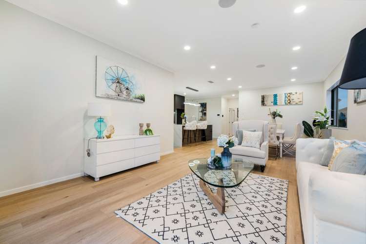 56 Koromeke Street Flat Bush_9