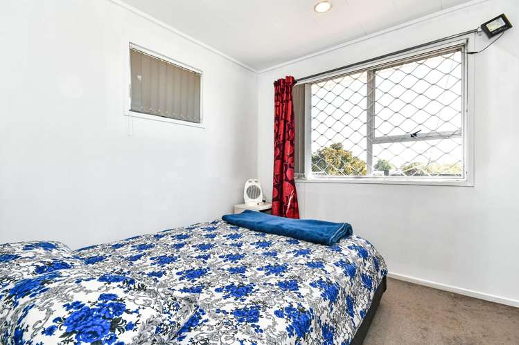 14 Shalimar Place Clover Park_11