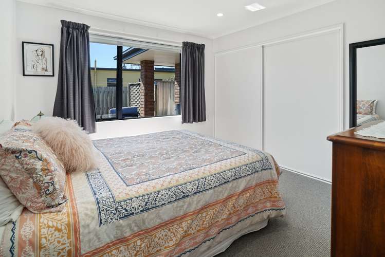 328 Suffolk Road Stoke_17