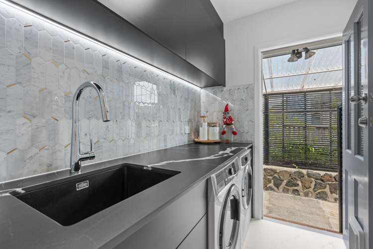 31 Gilletta Road Blockhouse Bay_18