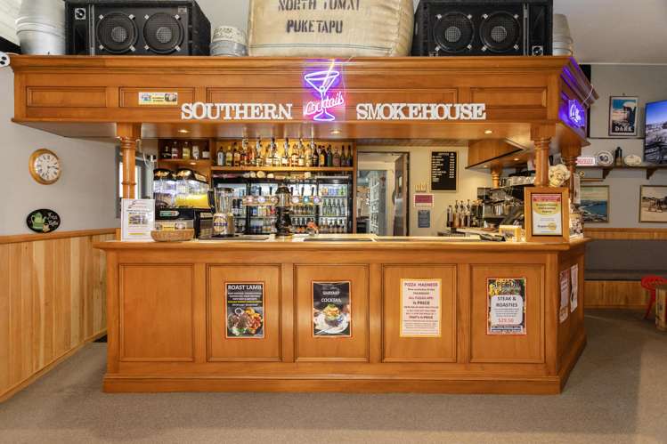 198 Main Road Waikouaiti_17