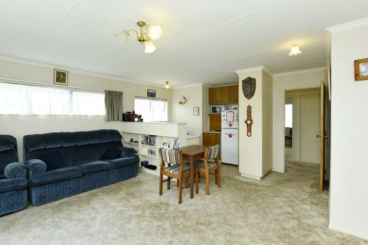 6 Dellwood Green Richmond_6