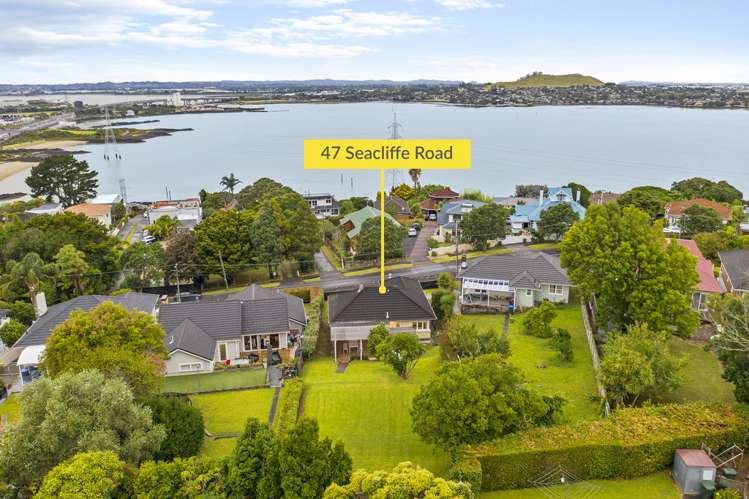 47 Seacliffe Road Hillsborough_17