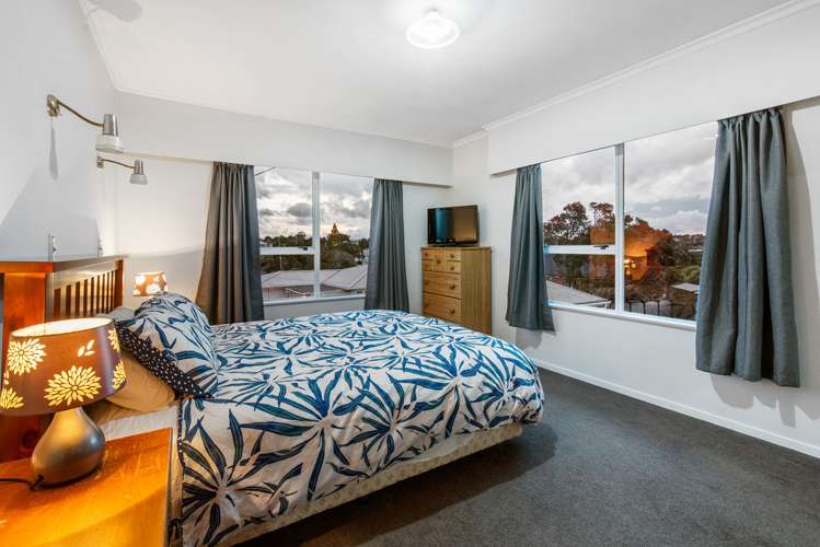 9 Matipo Road Te Atatu Peninsula_24