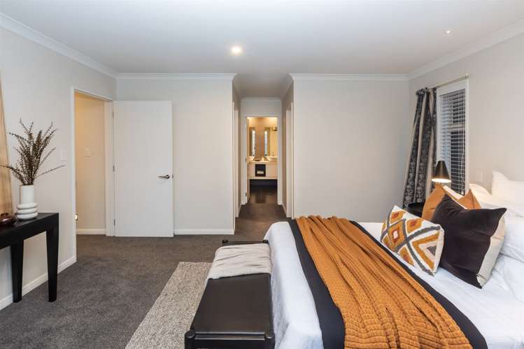 60 Grayshott Avenue Casebrook_17