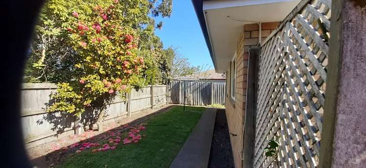 58b Huxley Street 1551_7
