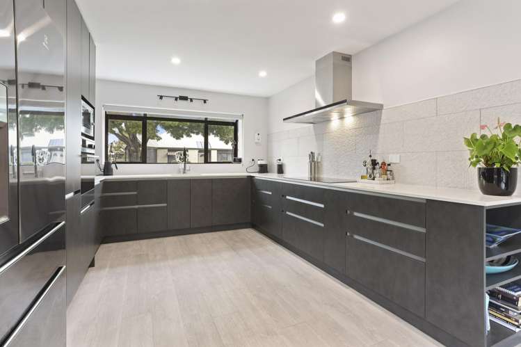 10 Pyatt Place Redwood_7