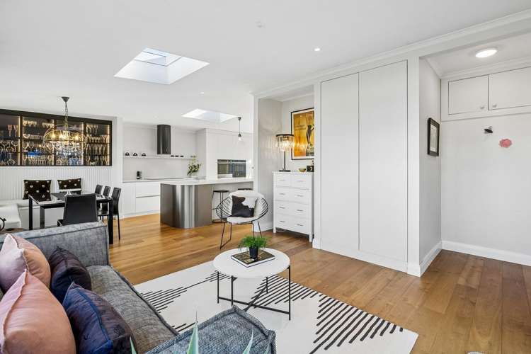 17 Sandringham Street Saint Clair_16