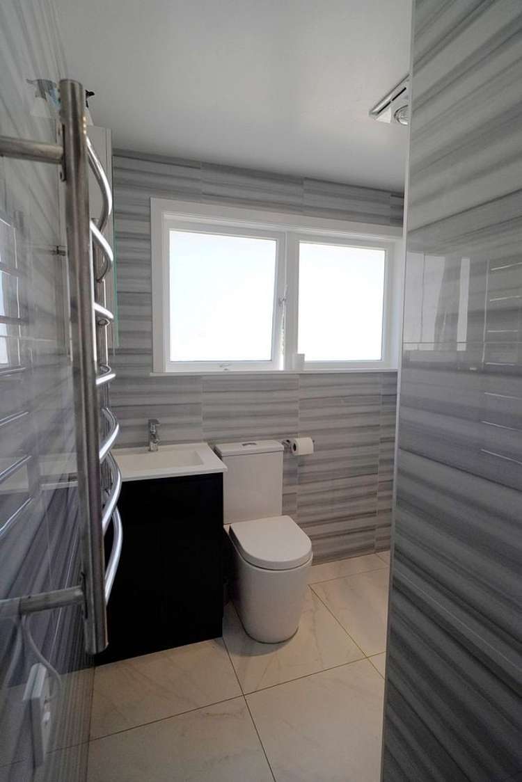 8 Coronet Place Avondale_11