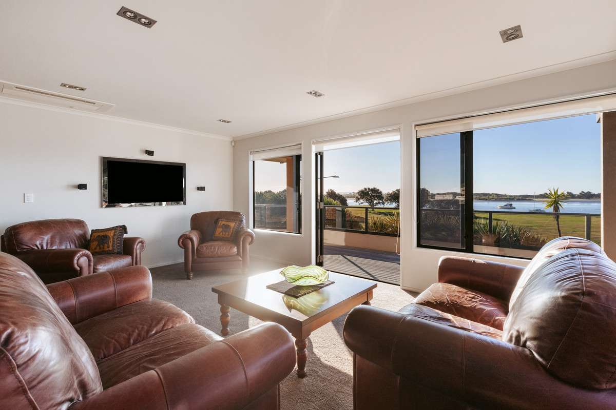 41 Muriwai Drive_3