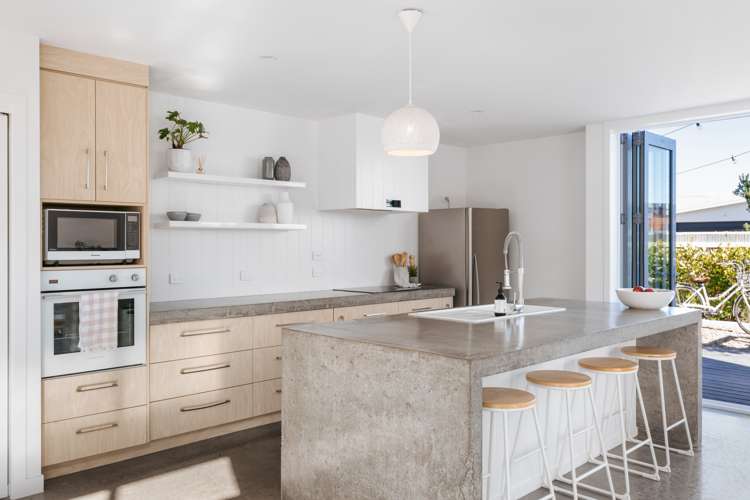 117 Coast Boulevard Papamoa_10