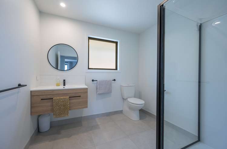 45 Hart Road Richmond_21