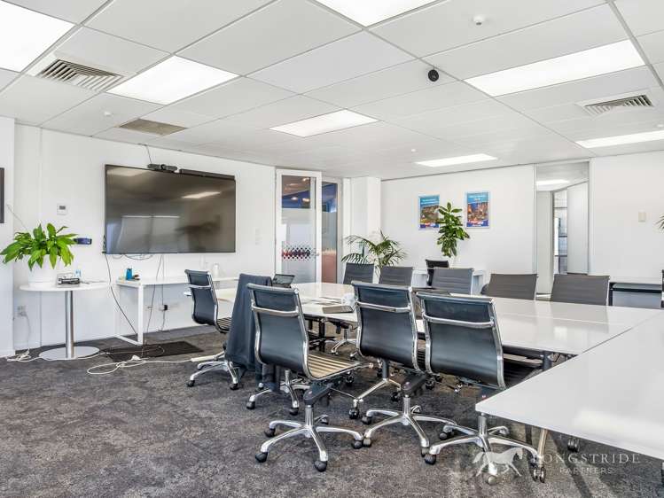 100 Carlton Gore Road Newmarket_10