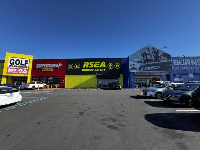Large Format Retail Opportunity | SOLE AGENCY