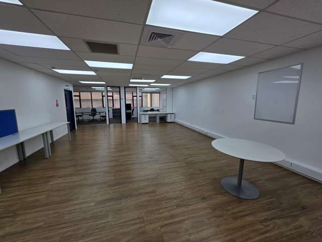 136 Broadway Newmarket_1