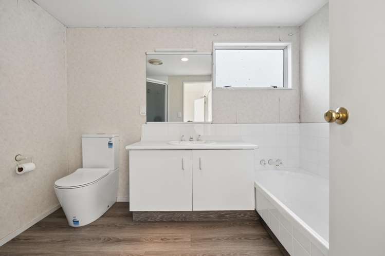 10/674L Ranginui Road Welcome Bay_13