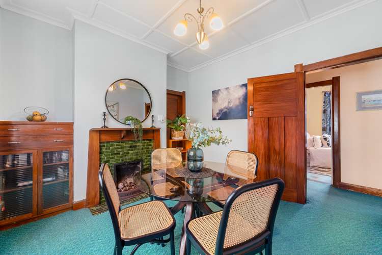 70 Endeavour Street Lyall Bay_5