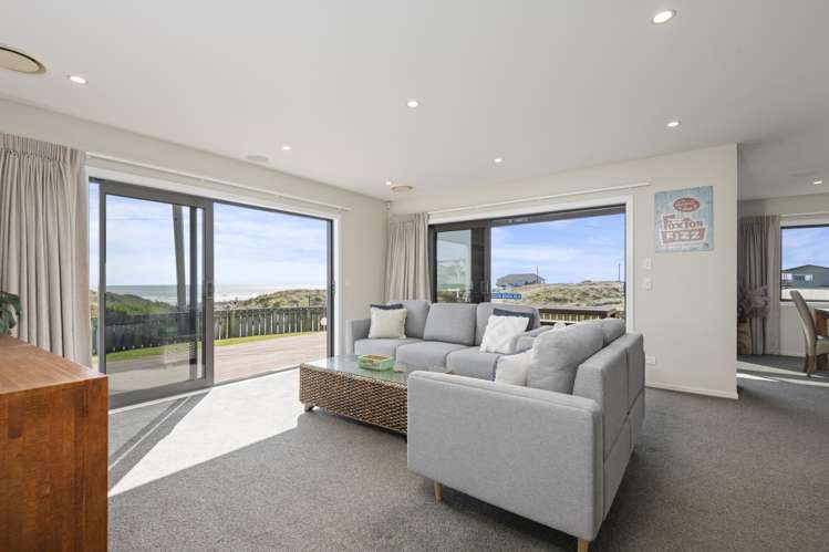 20 Ocean Beach Street Foxton Beach_5