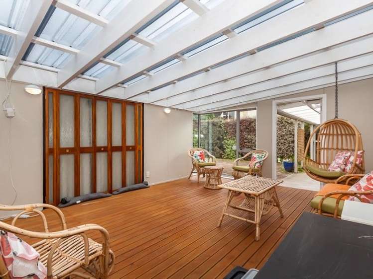 110 Linton Street West End_15