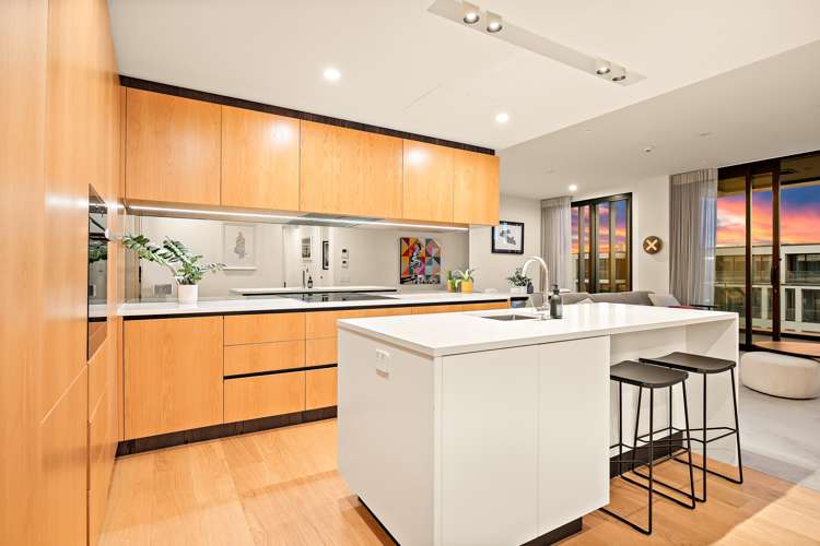 601/70 Daldy Street Auckland Central_13