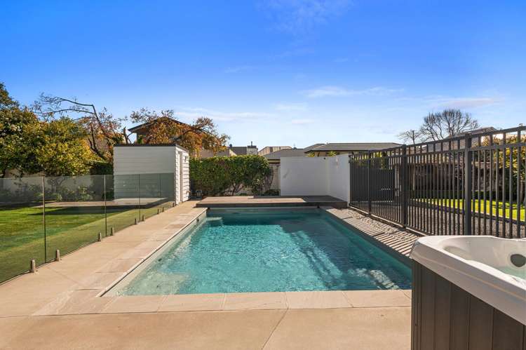 48 McDougall Avenue Merivale_36