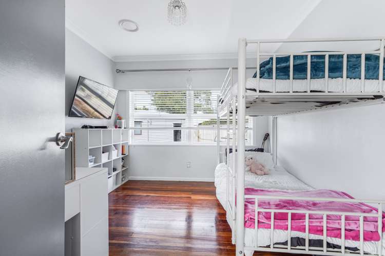 1 Patricia Avenue Hamilton East_10