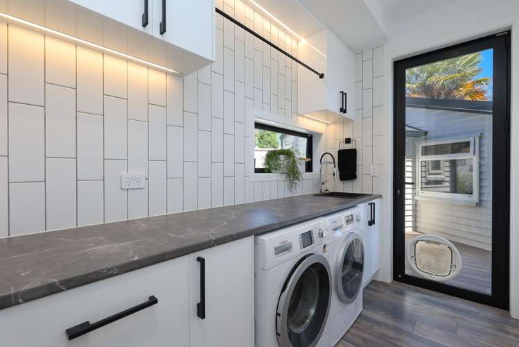 46 Bisley Avenue Moana_26