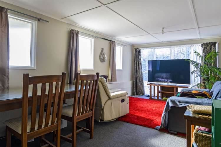 175 Kingswood Road Brookfield_14