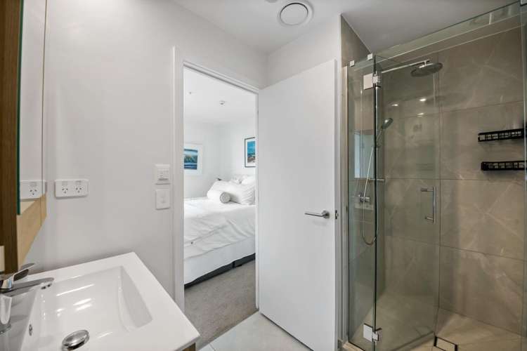402/9 Madeira Lane 1672_11