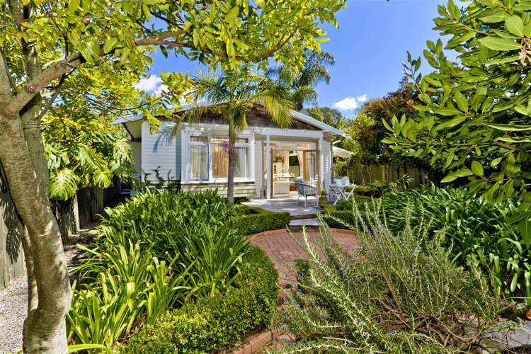 171 Queen Street Northcote Point_11