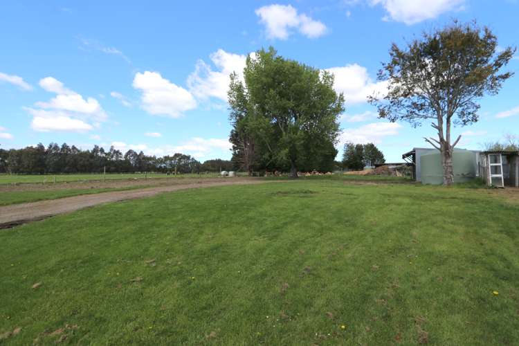 9 Kennington Waimatua Road Kennington_8