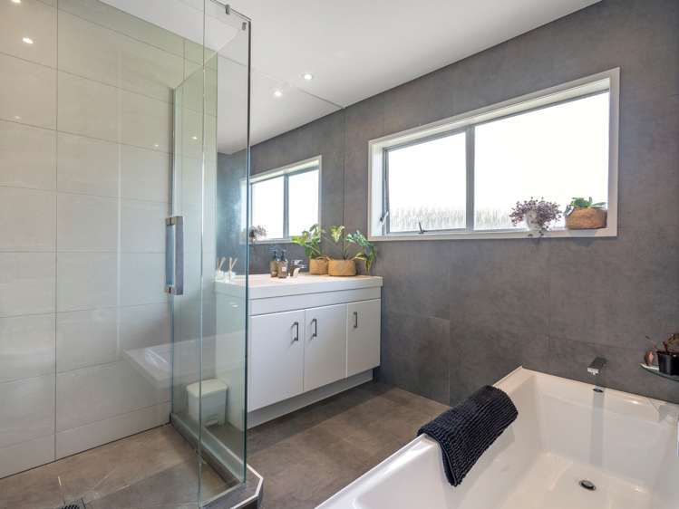 72 Forrester Drive Welcome Bay_8