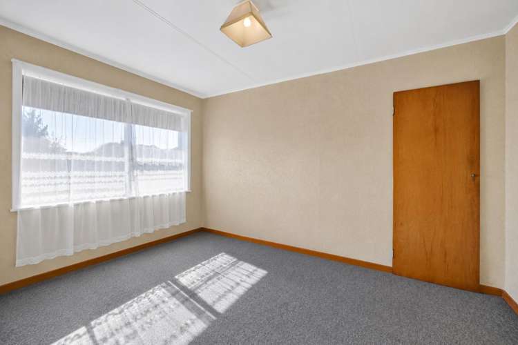 1/42 Egmont Street Hawera_9
